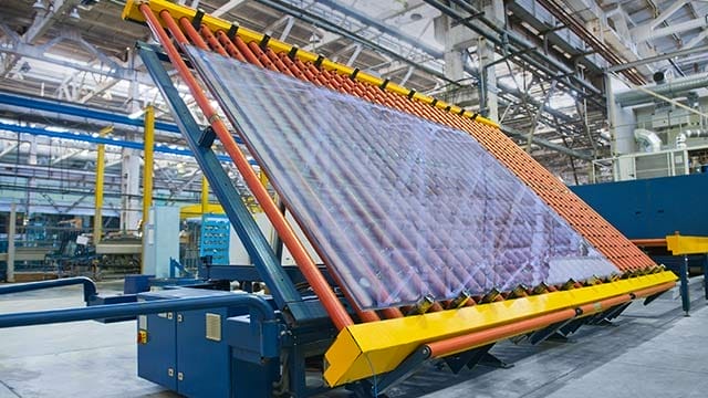 Breakthrough Analytics for Glass Production